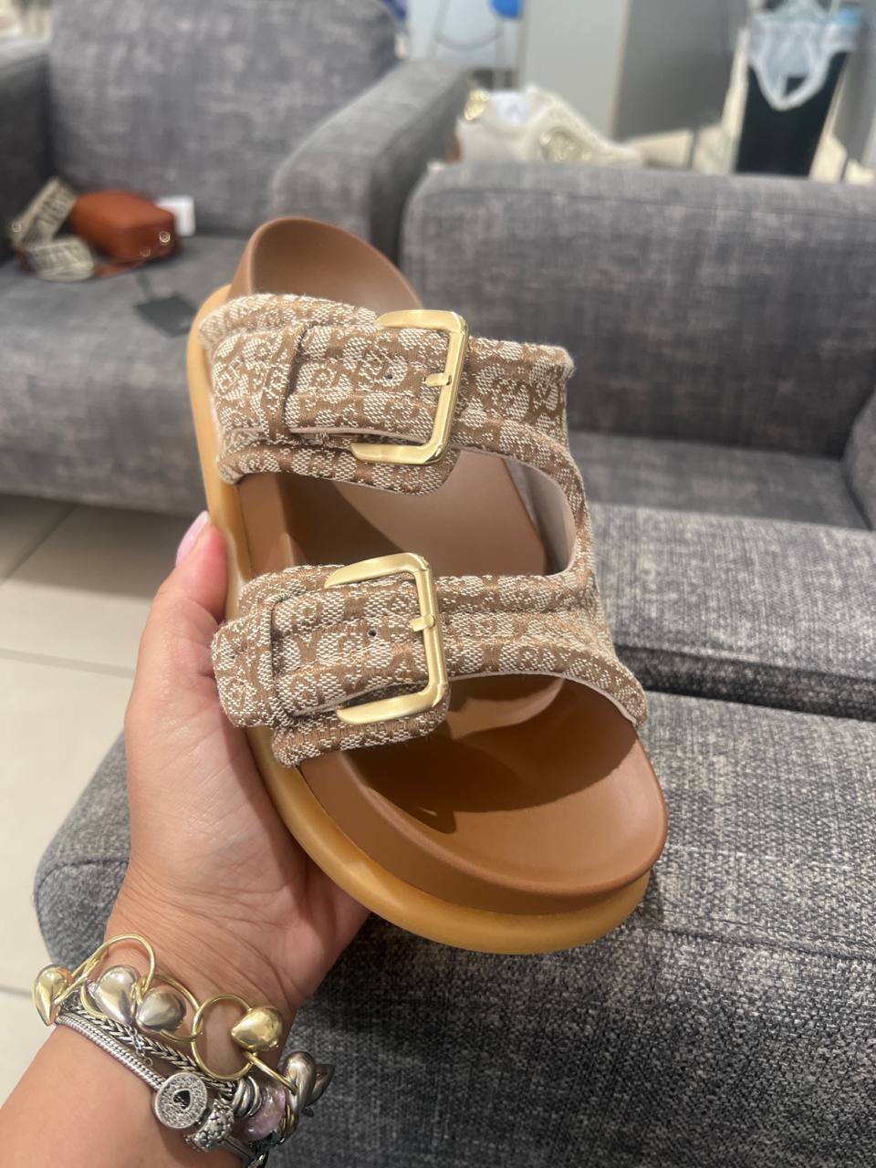 Фото Outlet