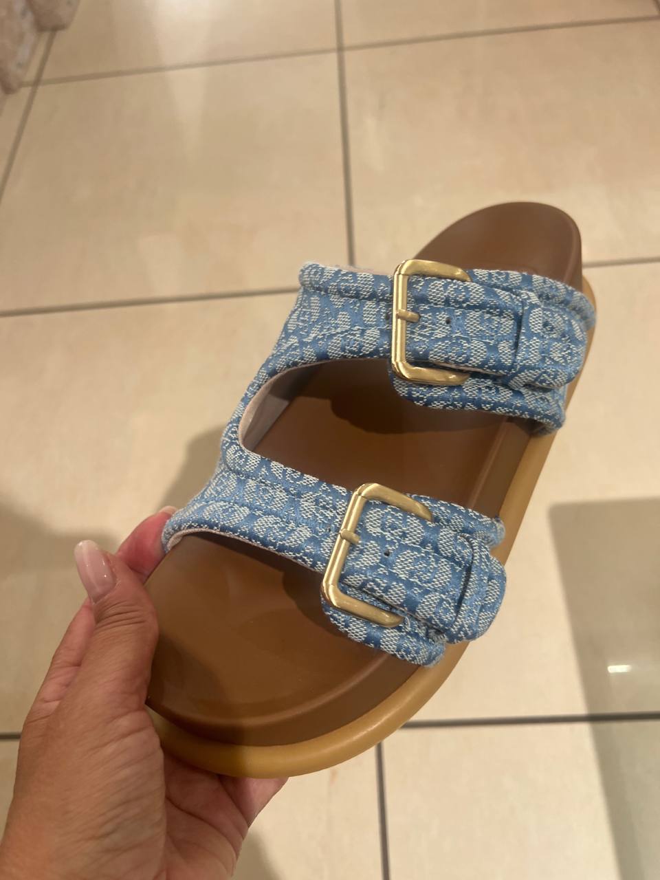 Фото Outlet