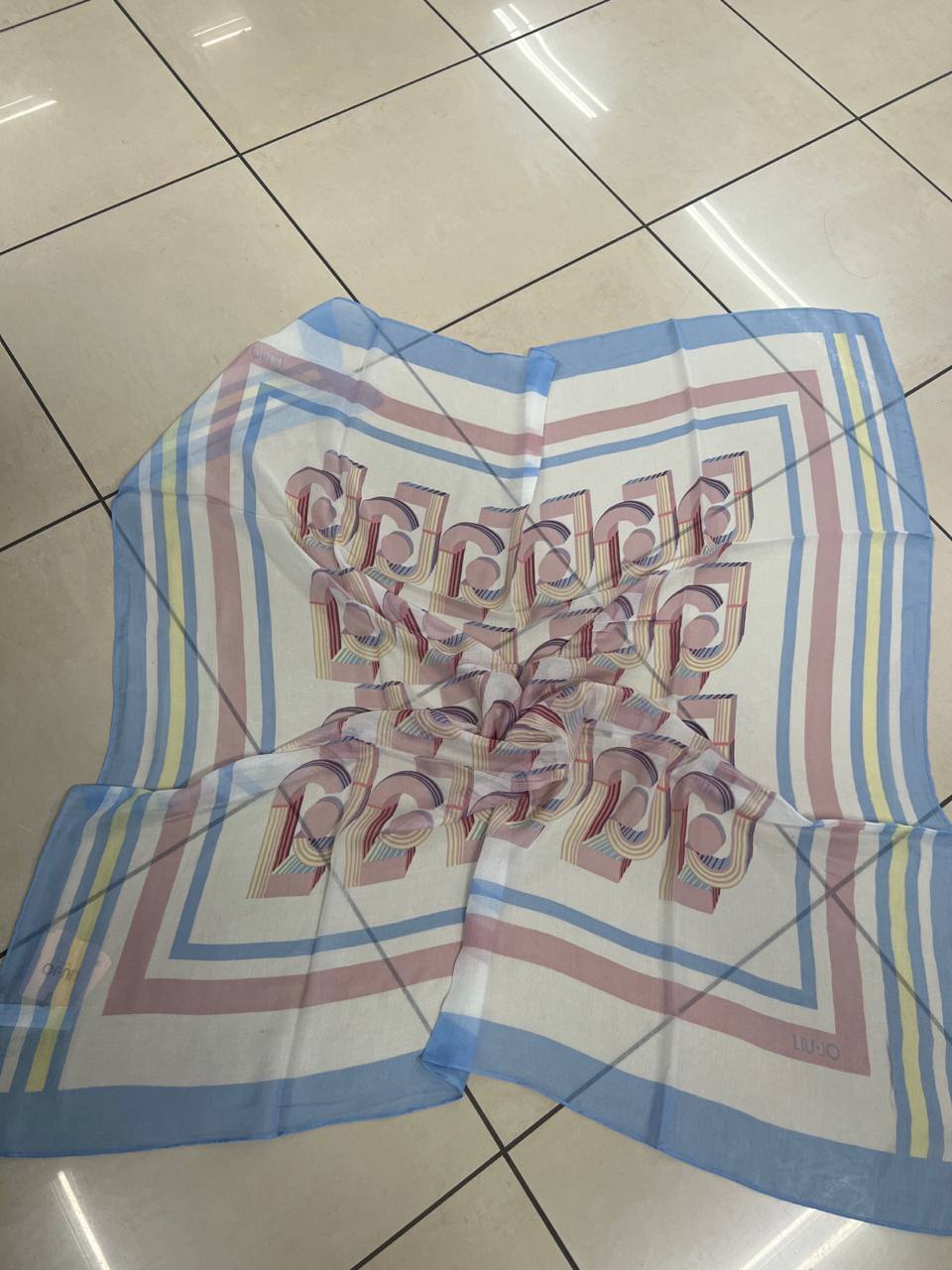 Фото Outlet