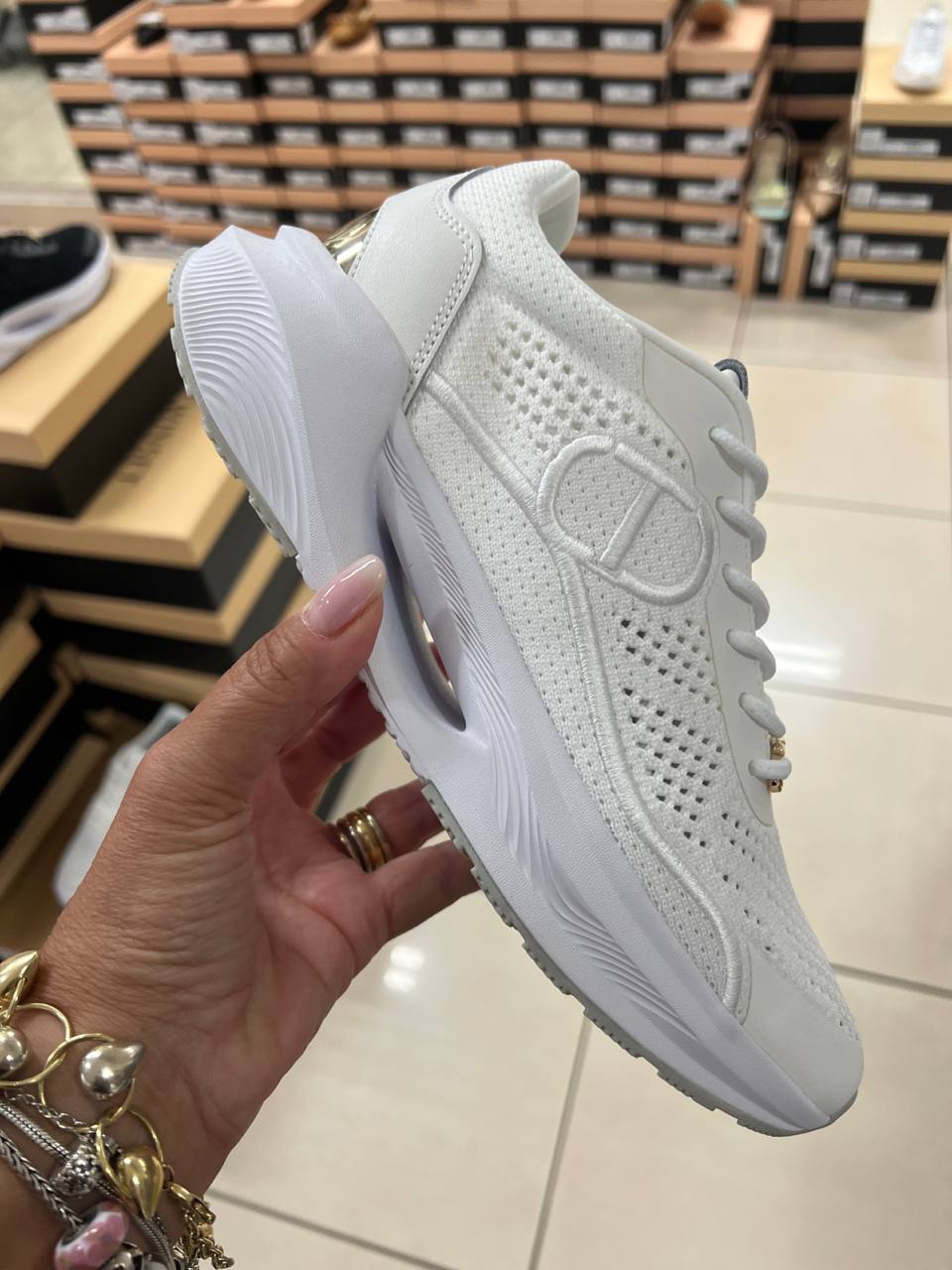 Фото Outlet