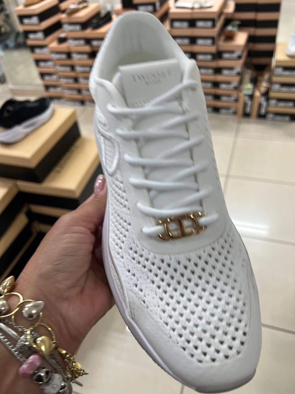 Фото Outlet