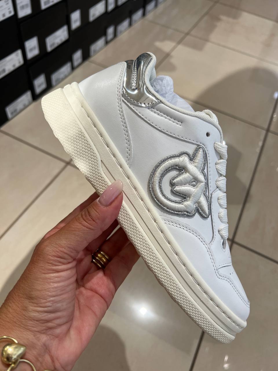 Фото Outlet
