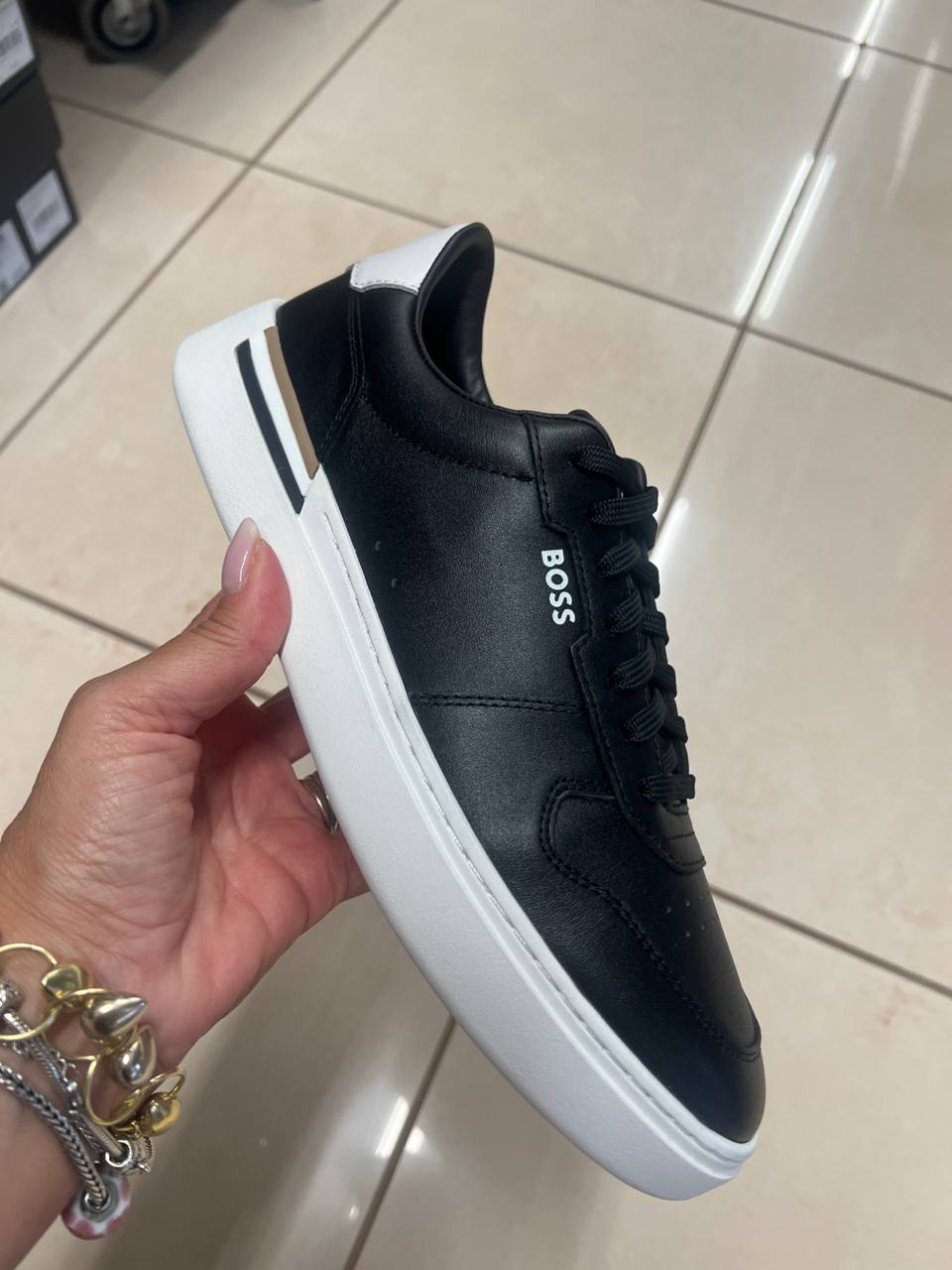 Фото Outlet