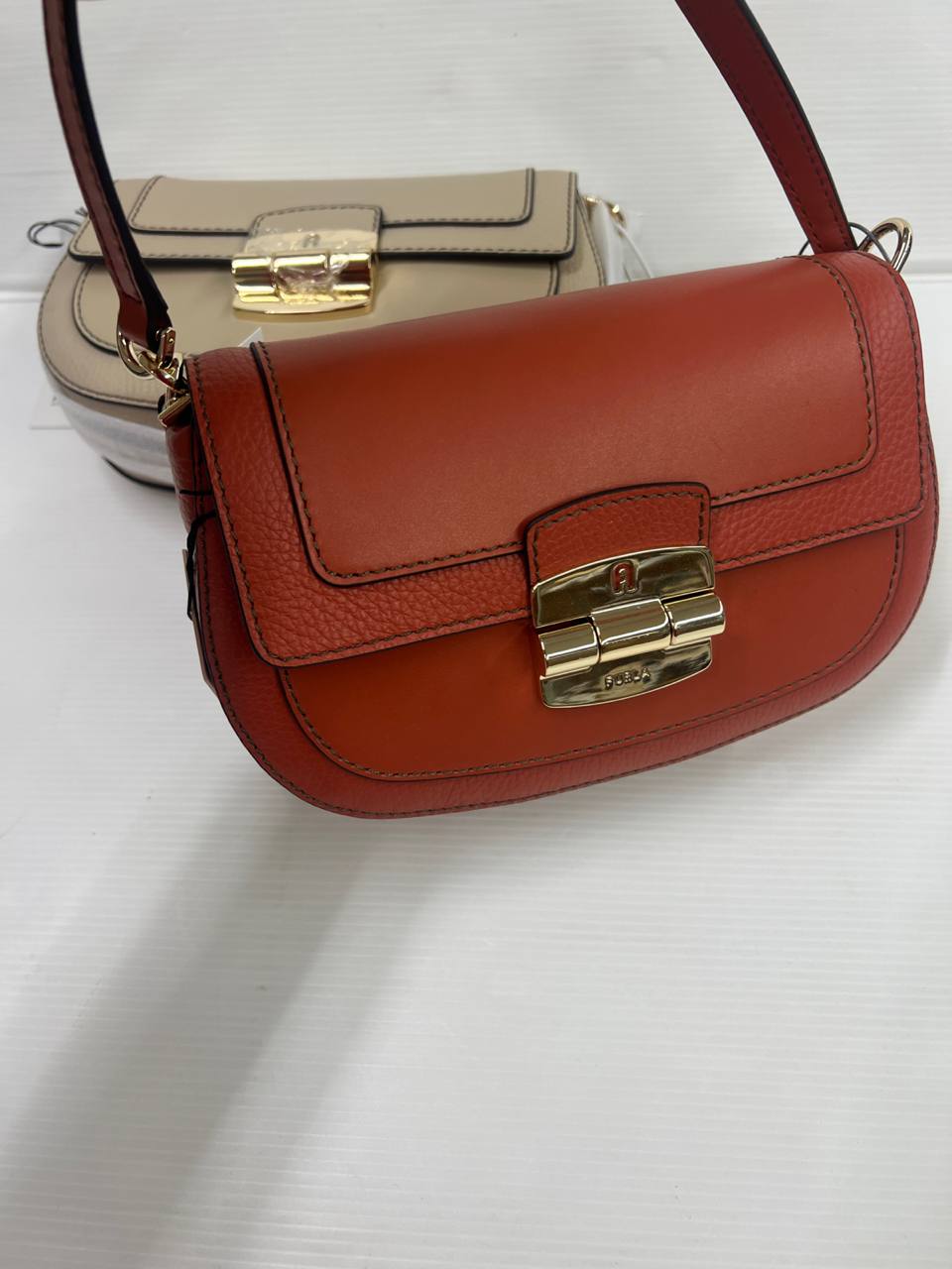 Фото Outlet