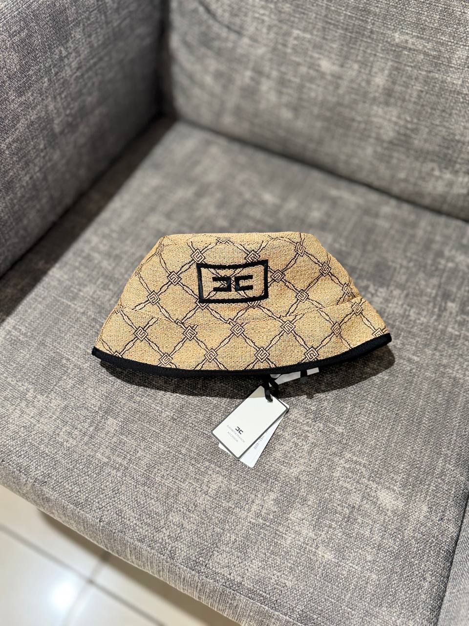 Фото Outlet