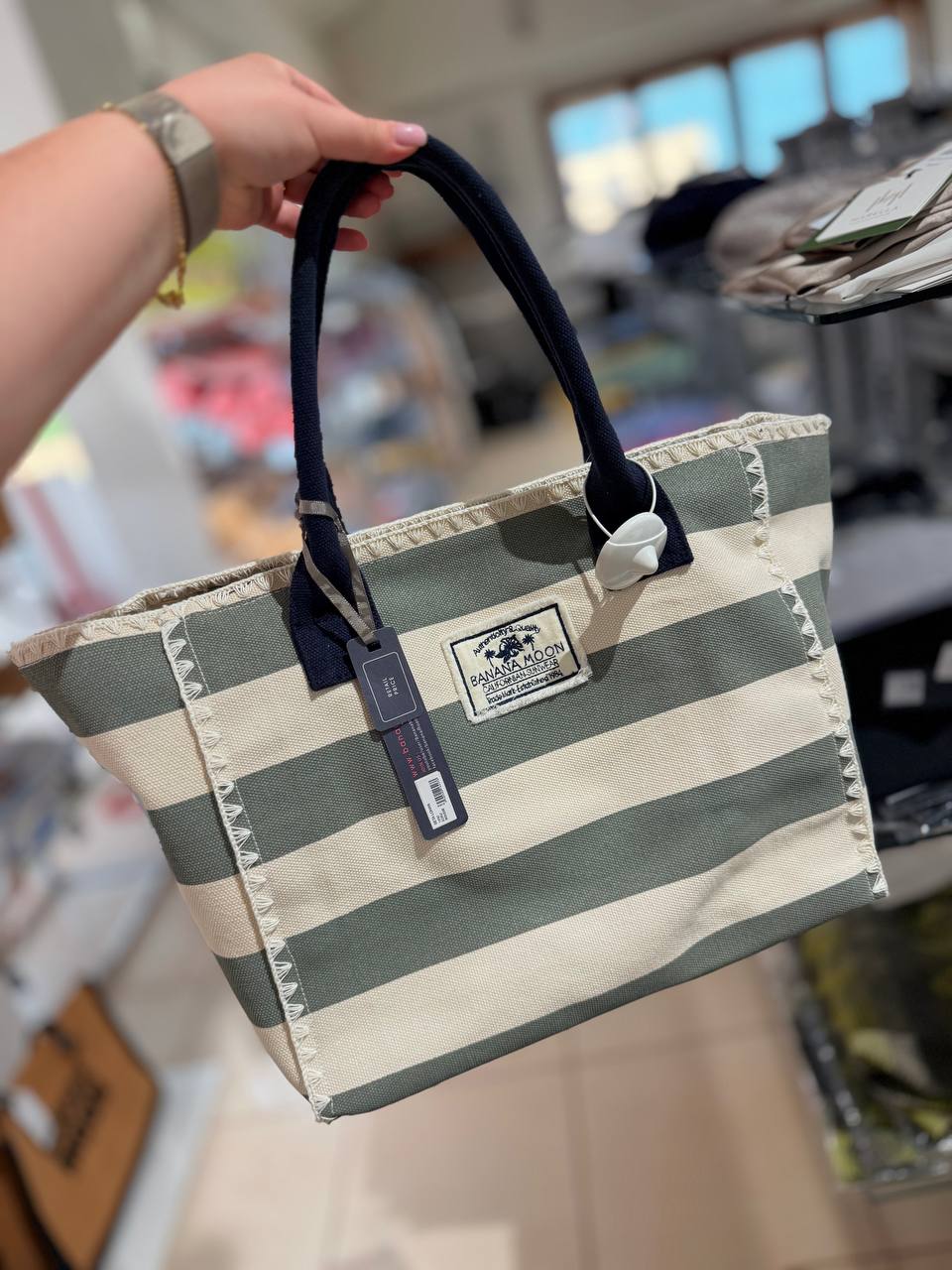 Фото Outlet