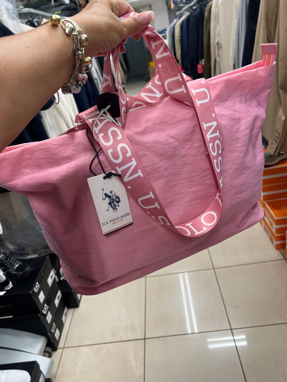 Фото Outlet