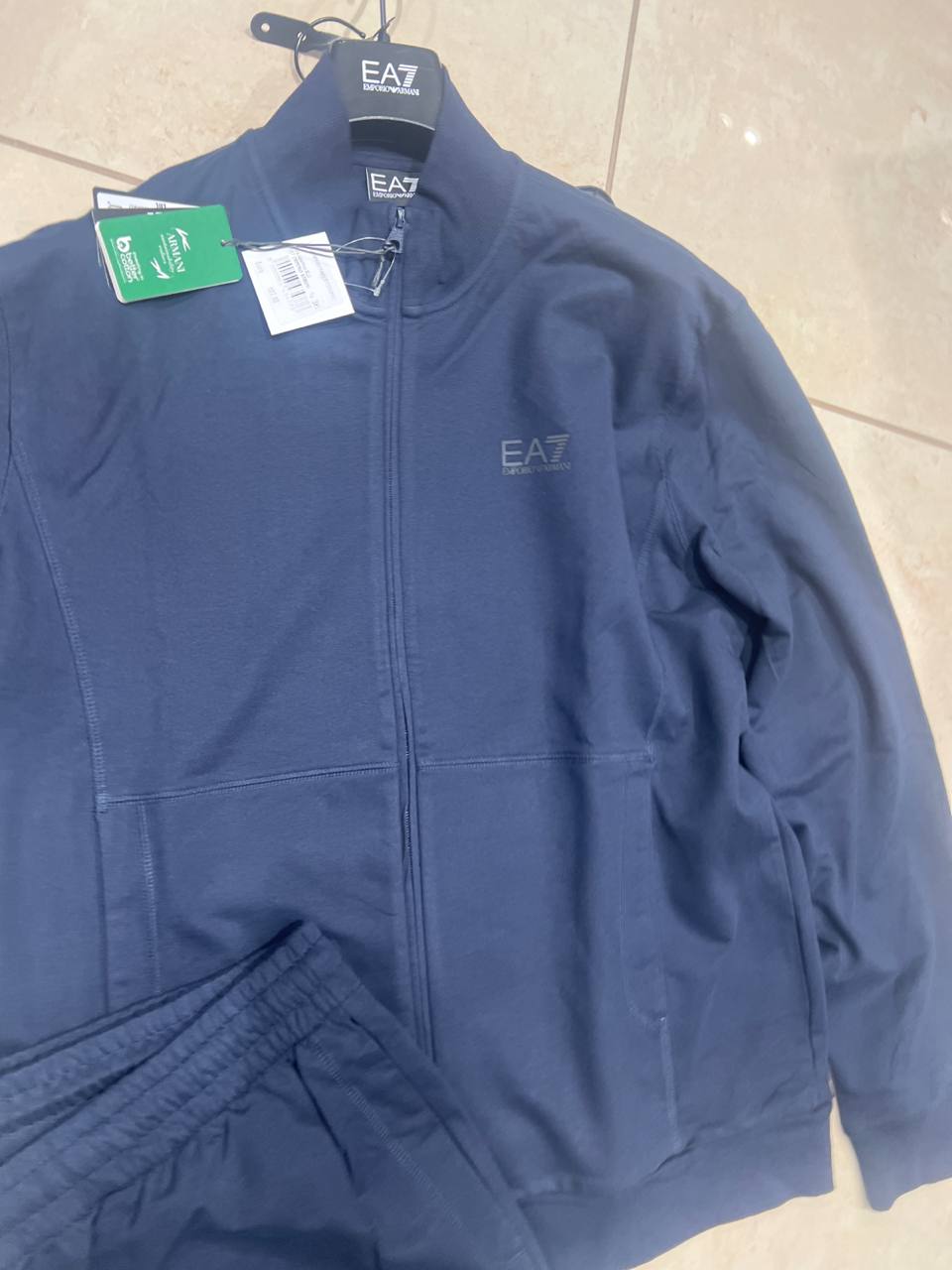 Фото Outlet