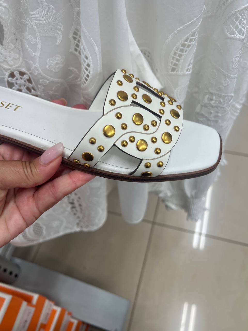 Фото Outlet