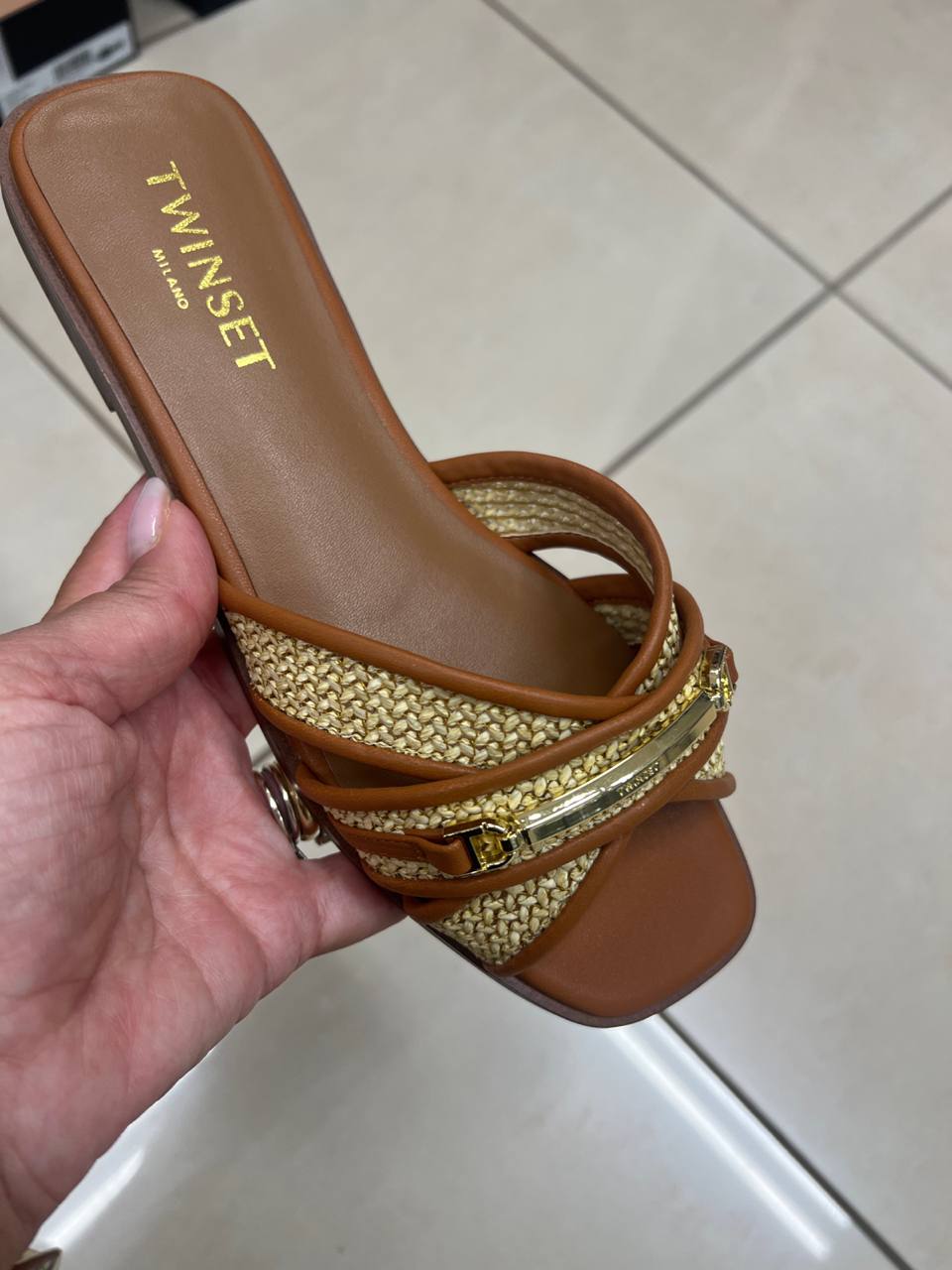 Фото Outlet