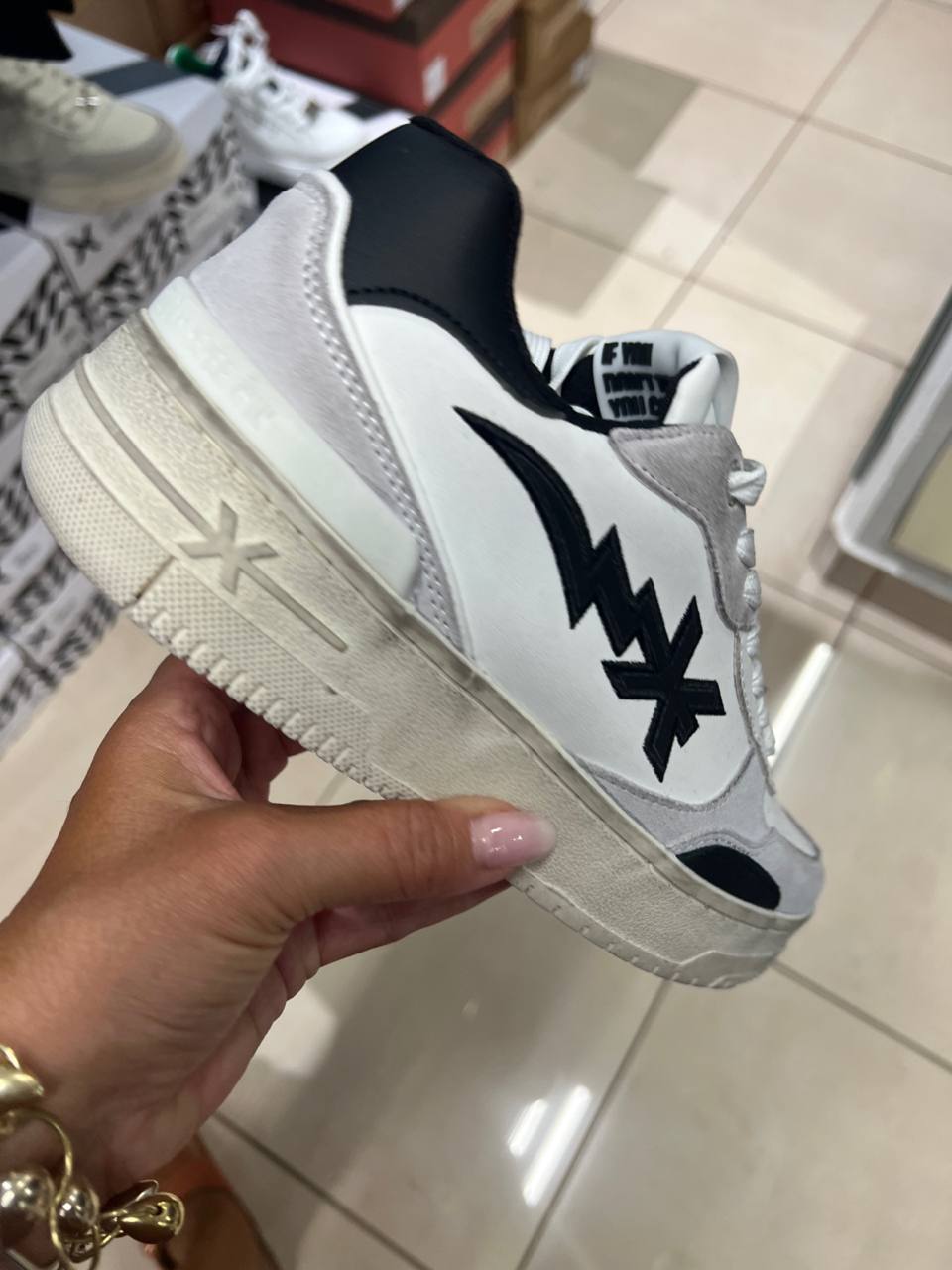 Фото Outlet