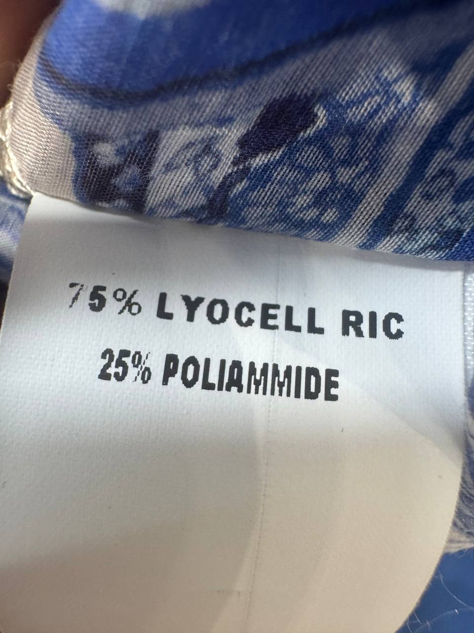 Фото Tensione in