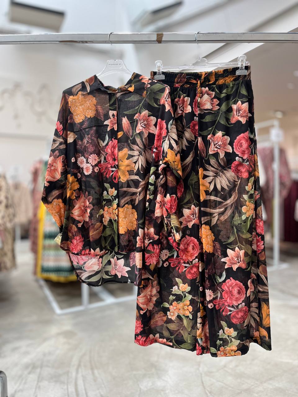 Фото Tensione in