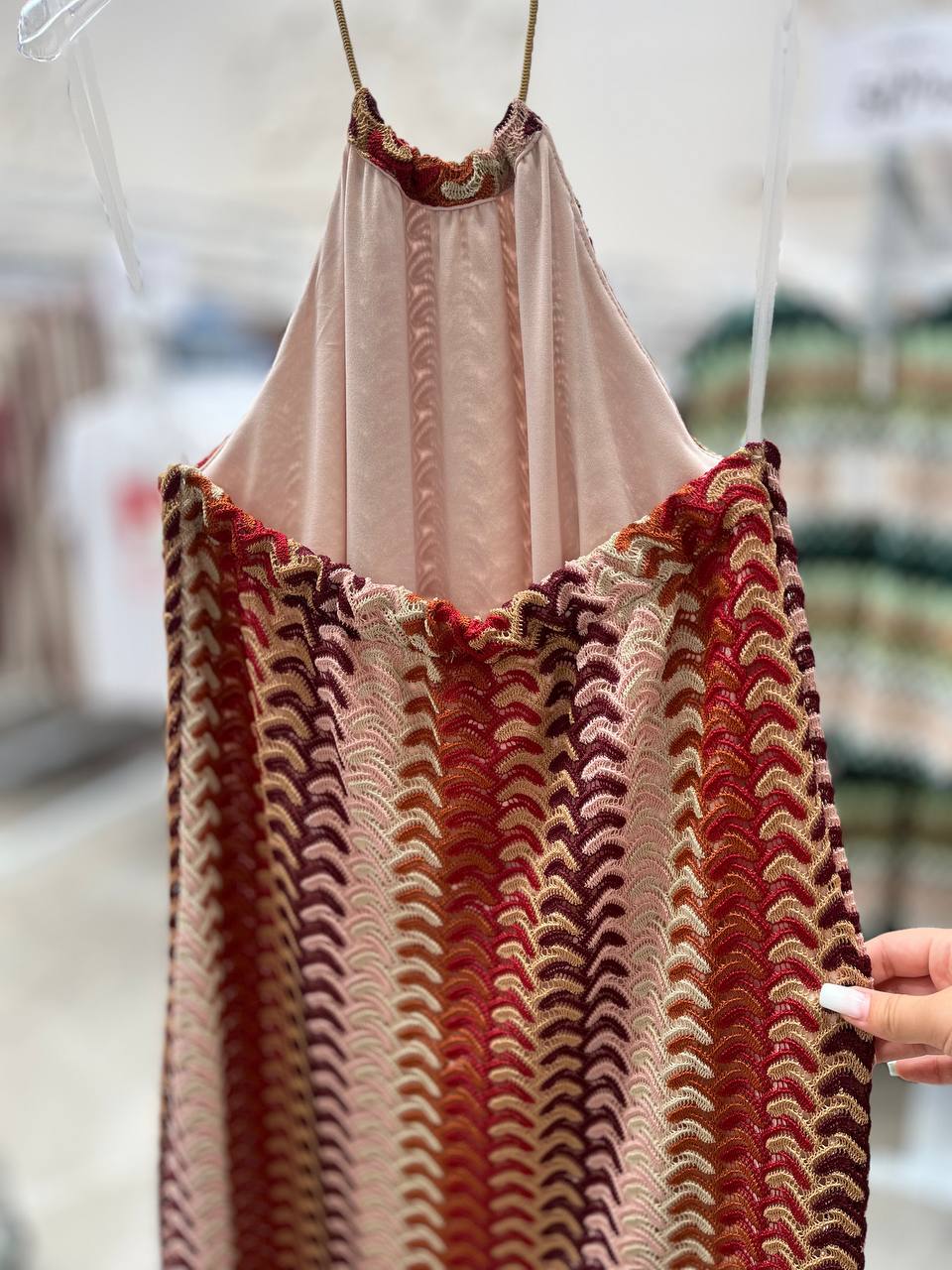 Фото Tensione in