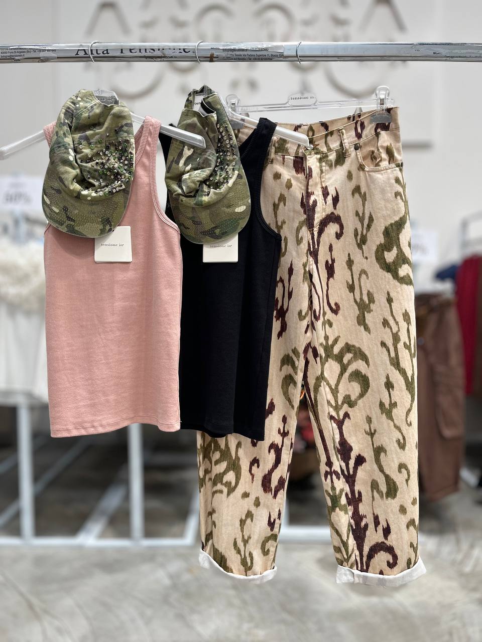 Фото Tensione in