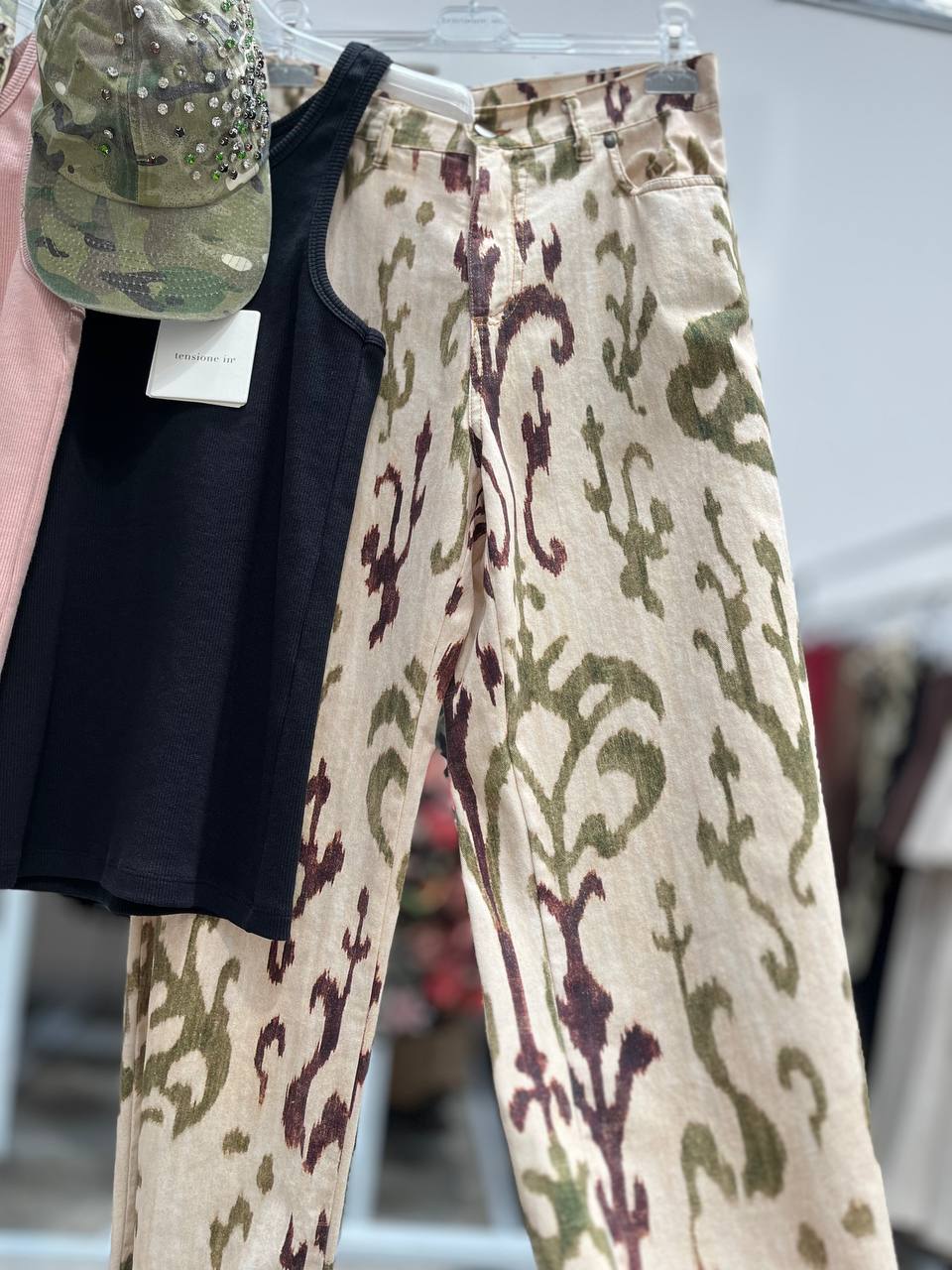 Фото Tensione in