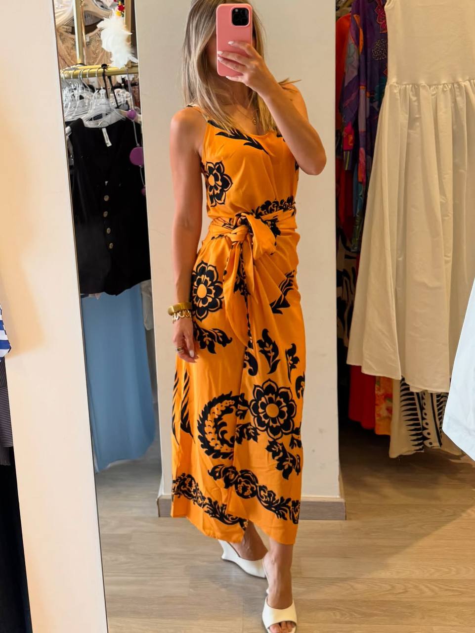 Фото Tensione in