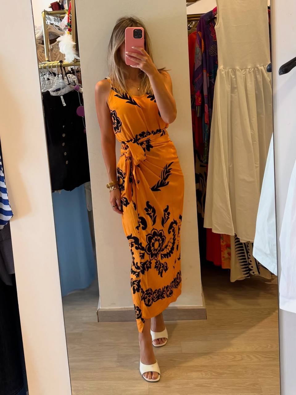 Фото Tensione in