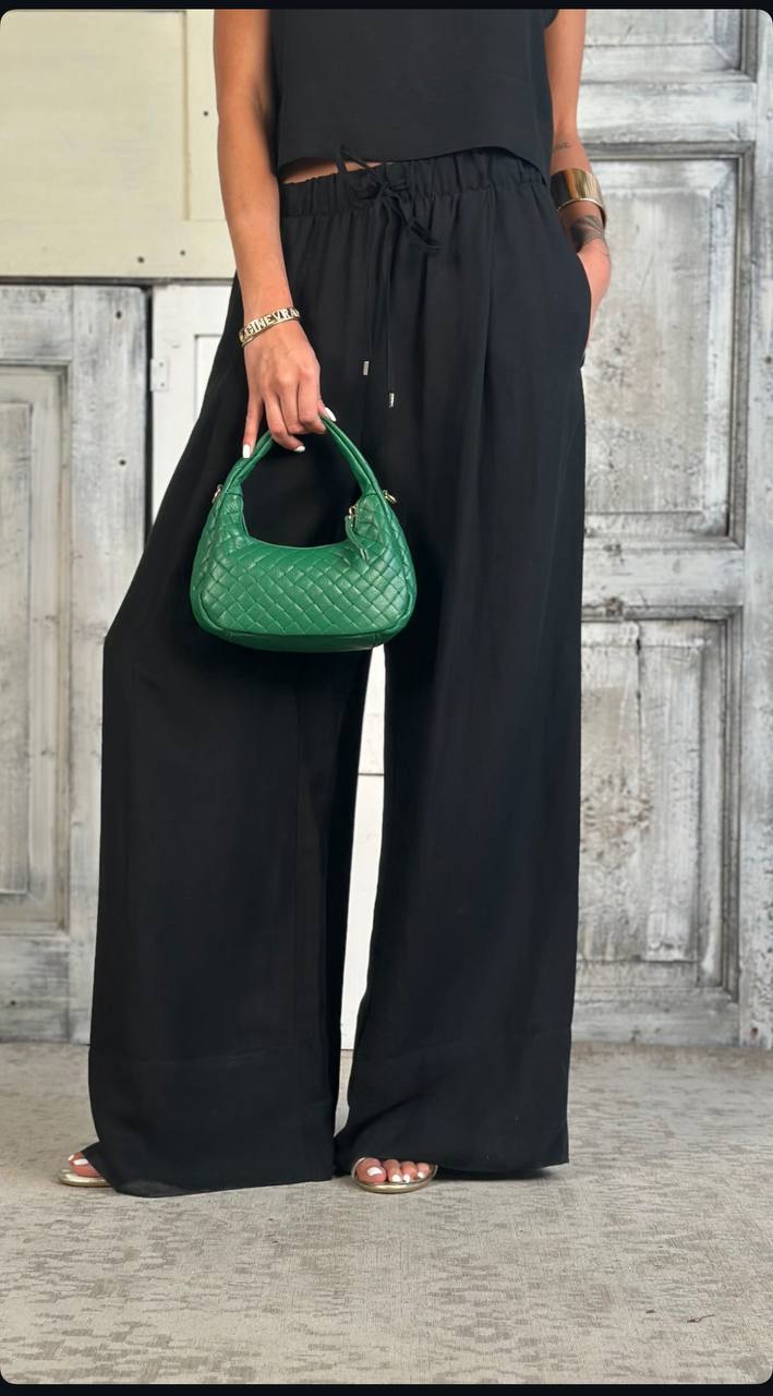 Фото Tensione in