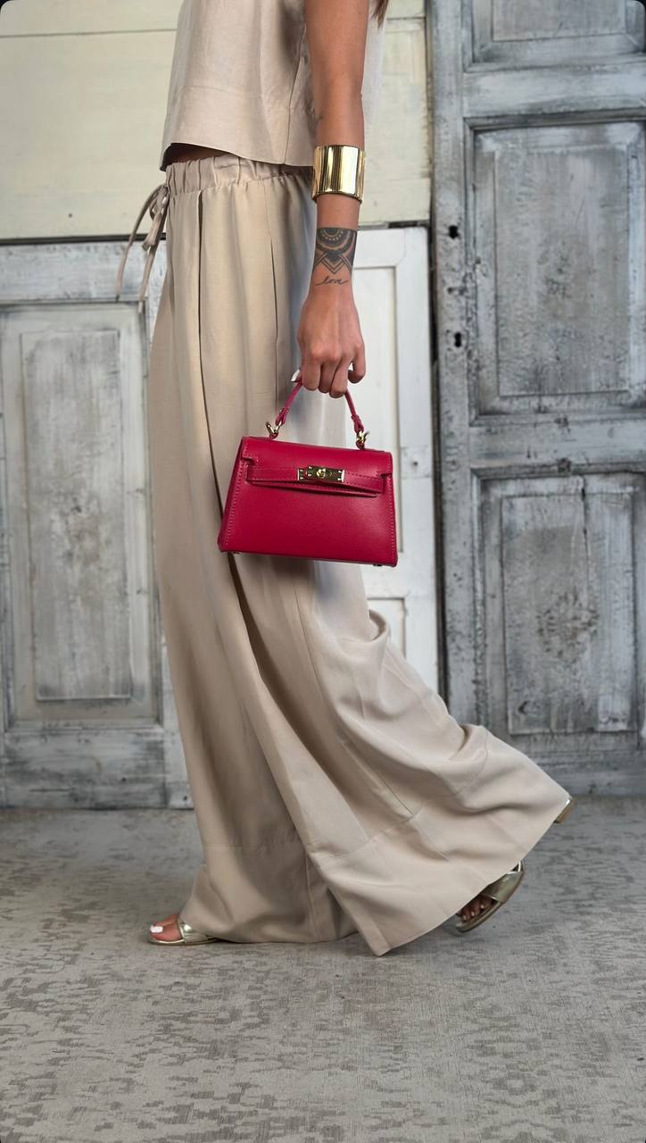 Фото Tensione in