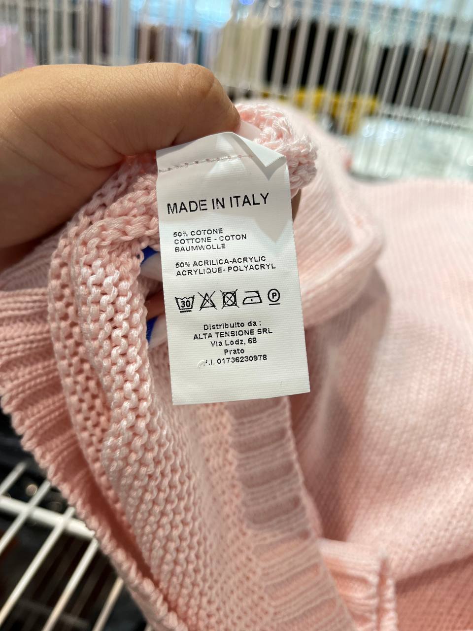 Фото Tensione in