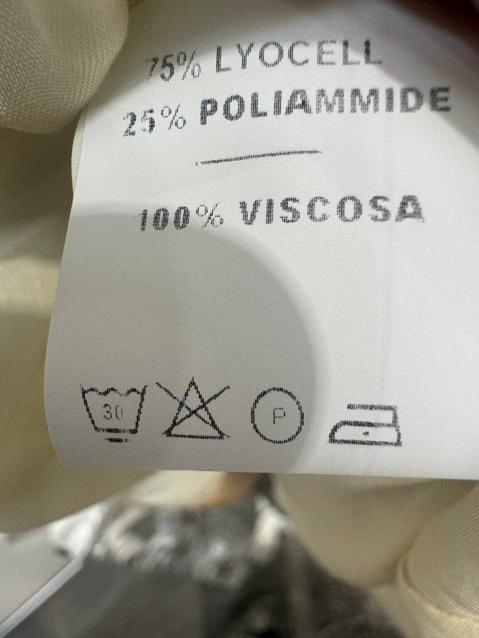 Фото Tensione in