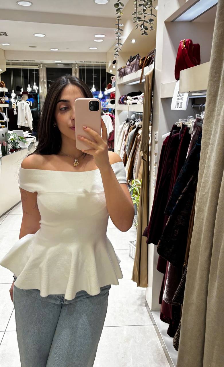 Фото Tensione in