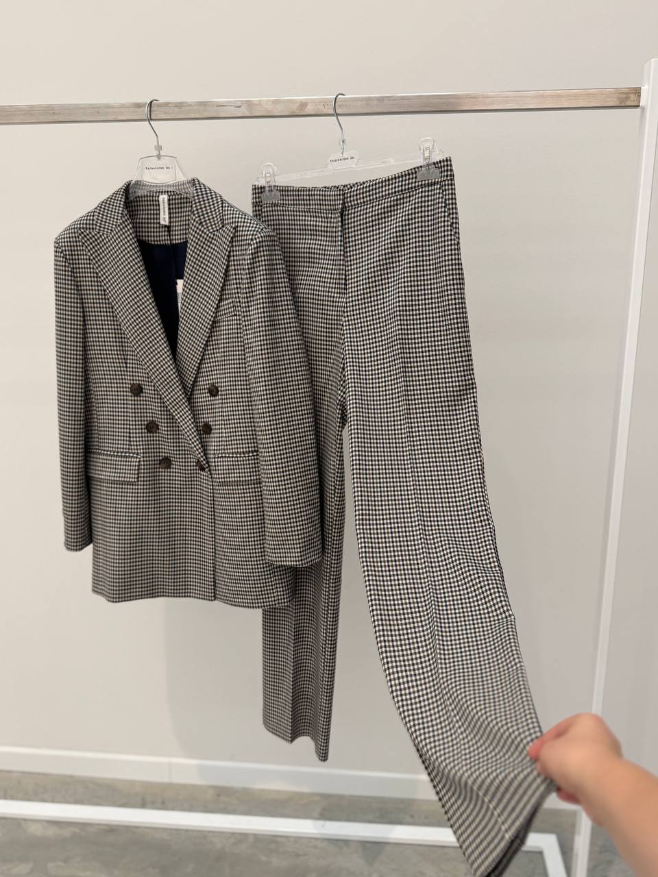 Фото Tensione in