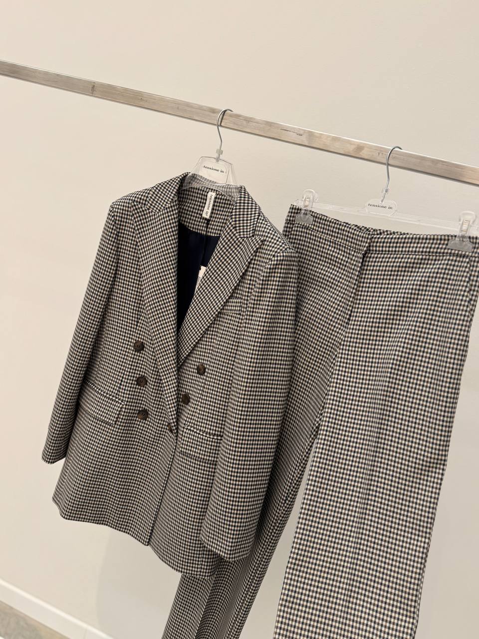 Фото Tensione in