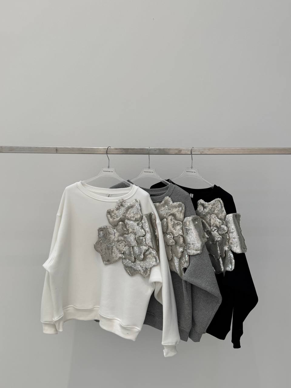 Фото Tensione in