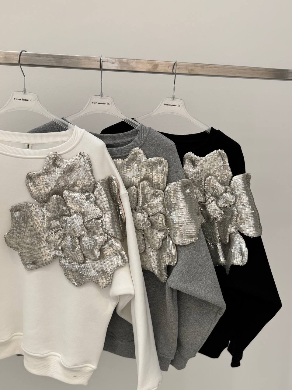 Фото Tensione in