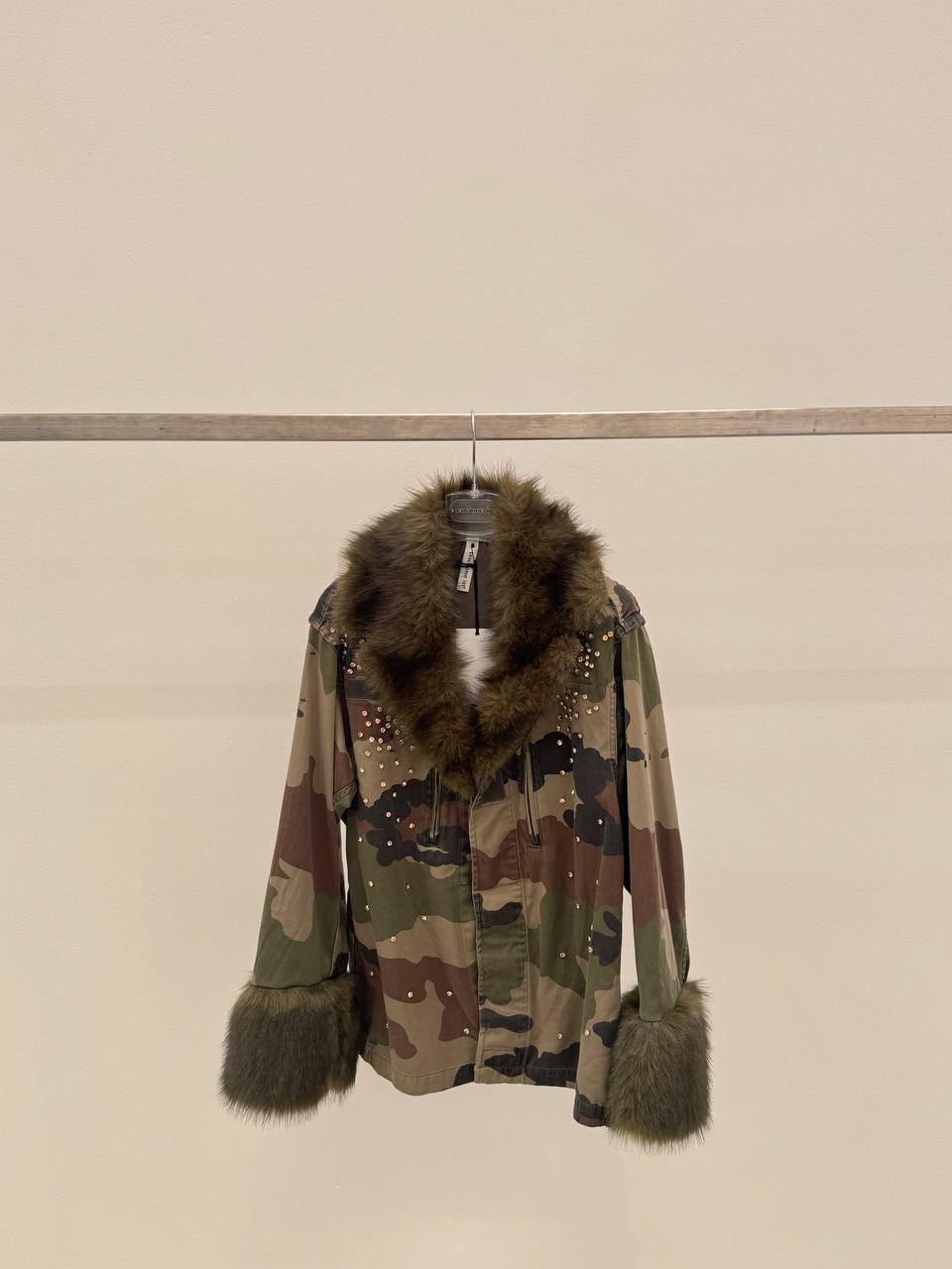 Фото Tensione in