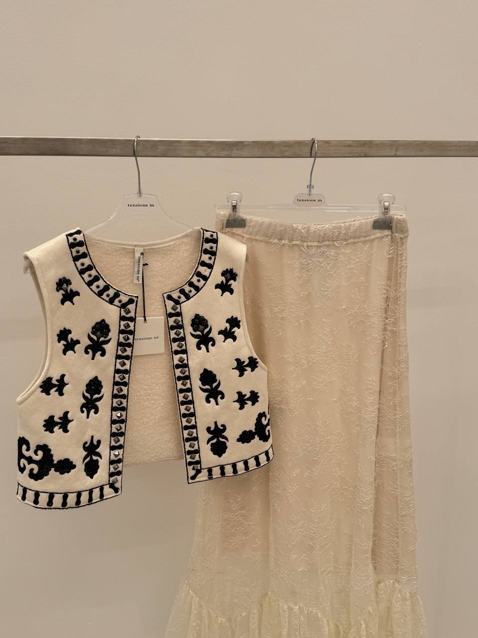 Фото Tensione in