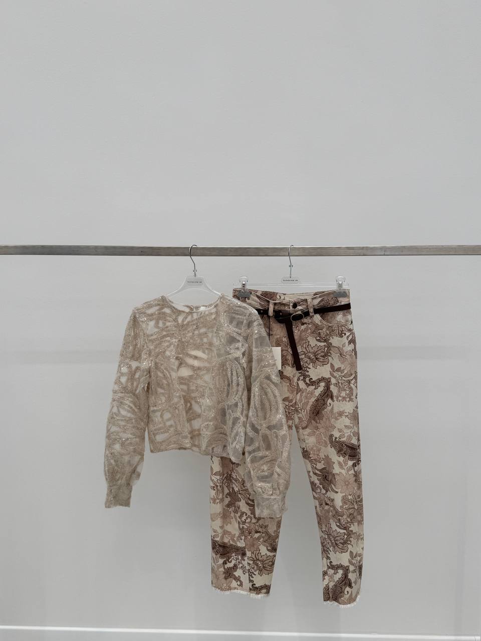 Фото Tensione in