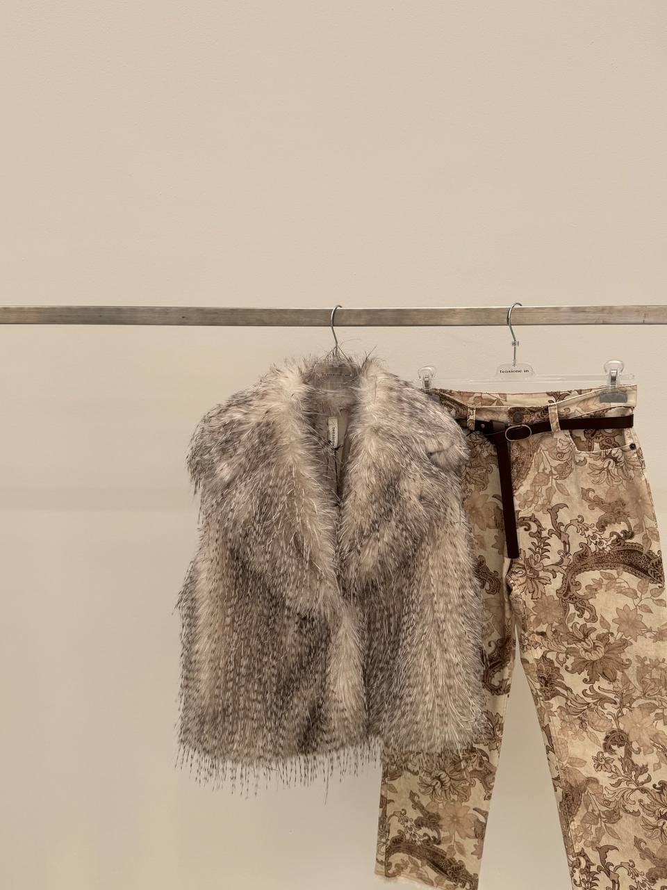 Фото Tensione in