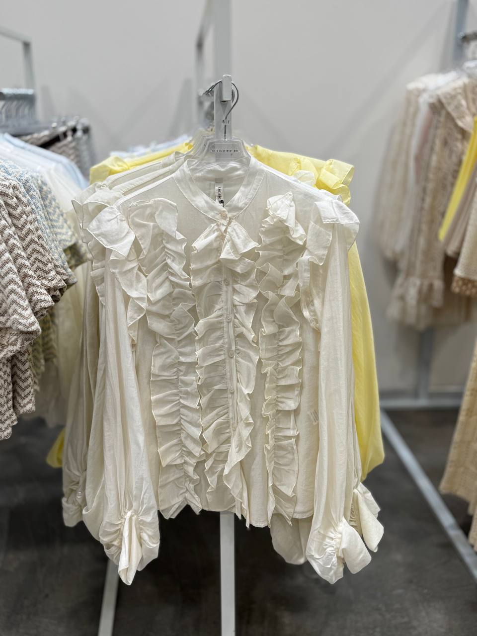 Фото Tensione in