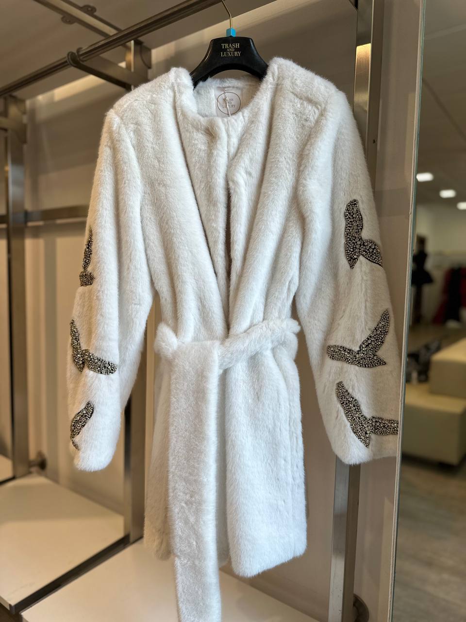 Итальянская одежда, бренд Trash and Luxury, арт. 73836234