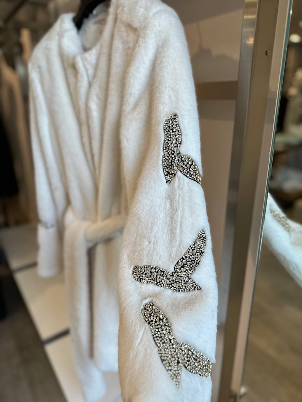 Итальянская одежда, бренд Trash and Luxury, арт. 73836236