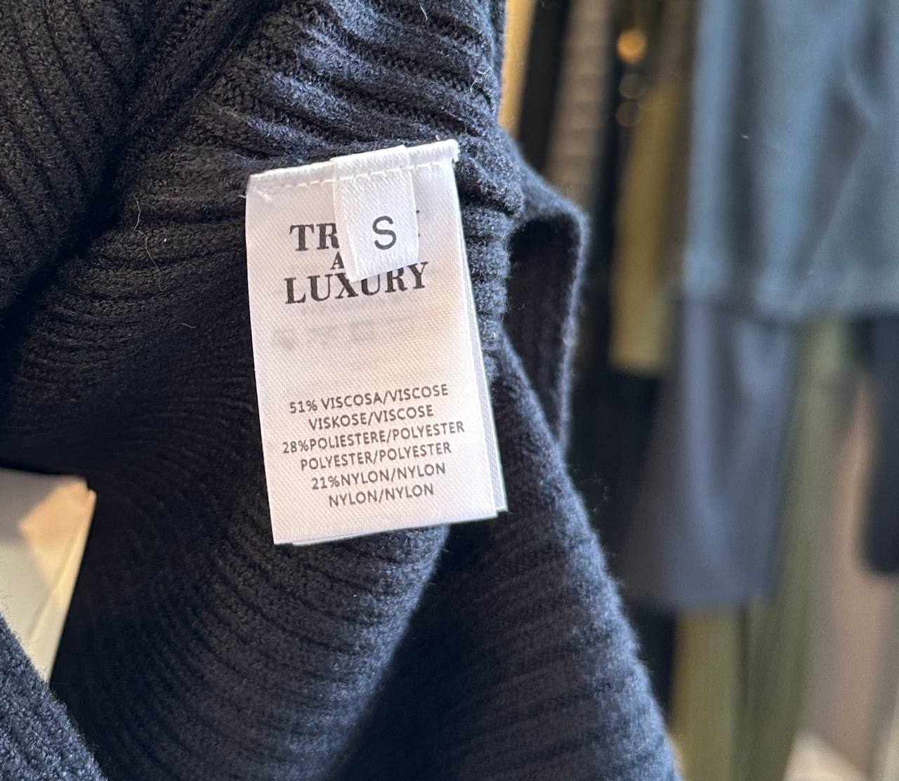 Итальянская одежда, бренд Trash and Luxury, арт. 73836270