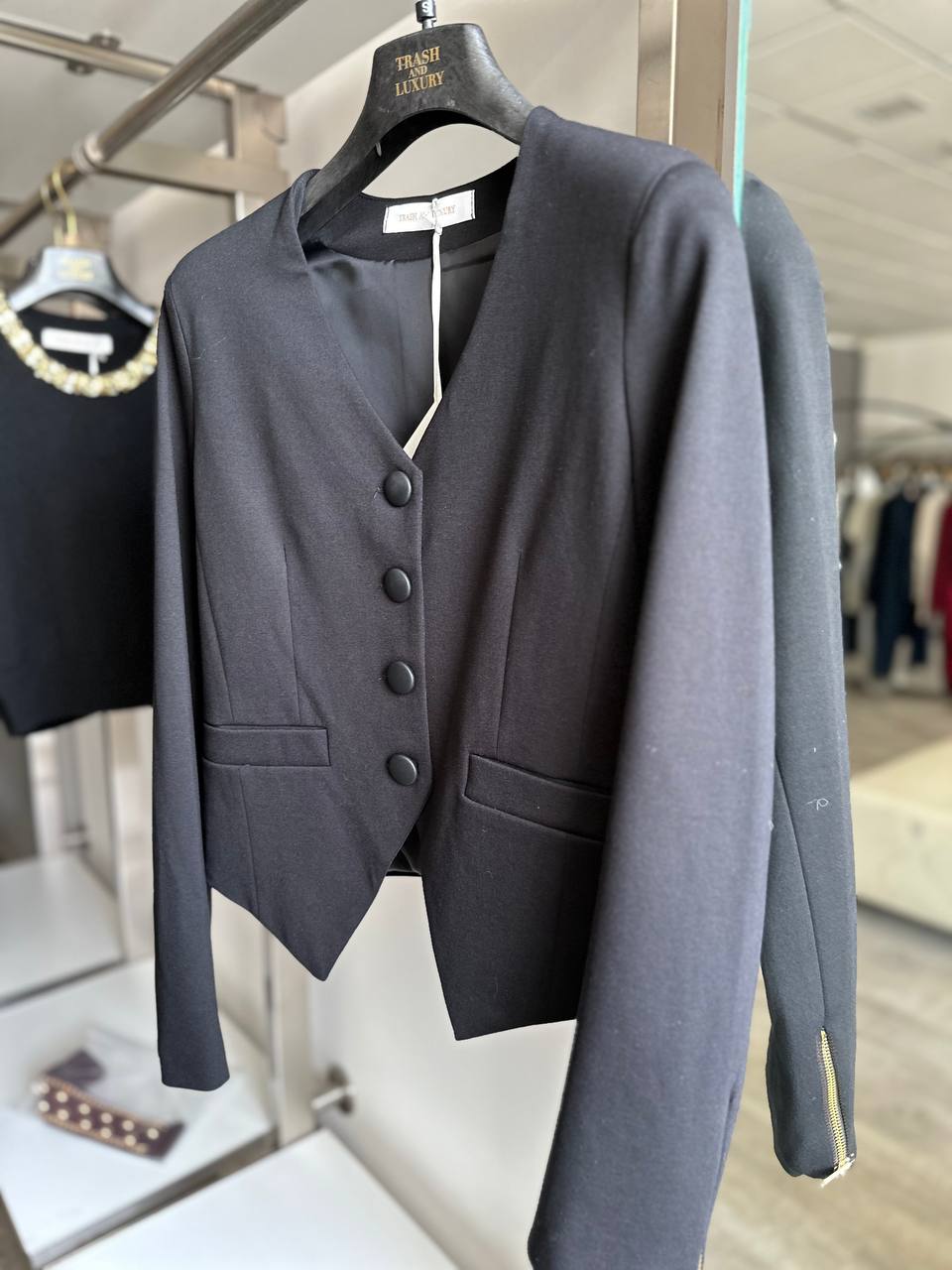 Итальянская одежда, бренд Trash and Luxury, арт. 73836333