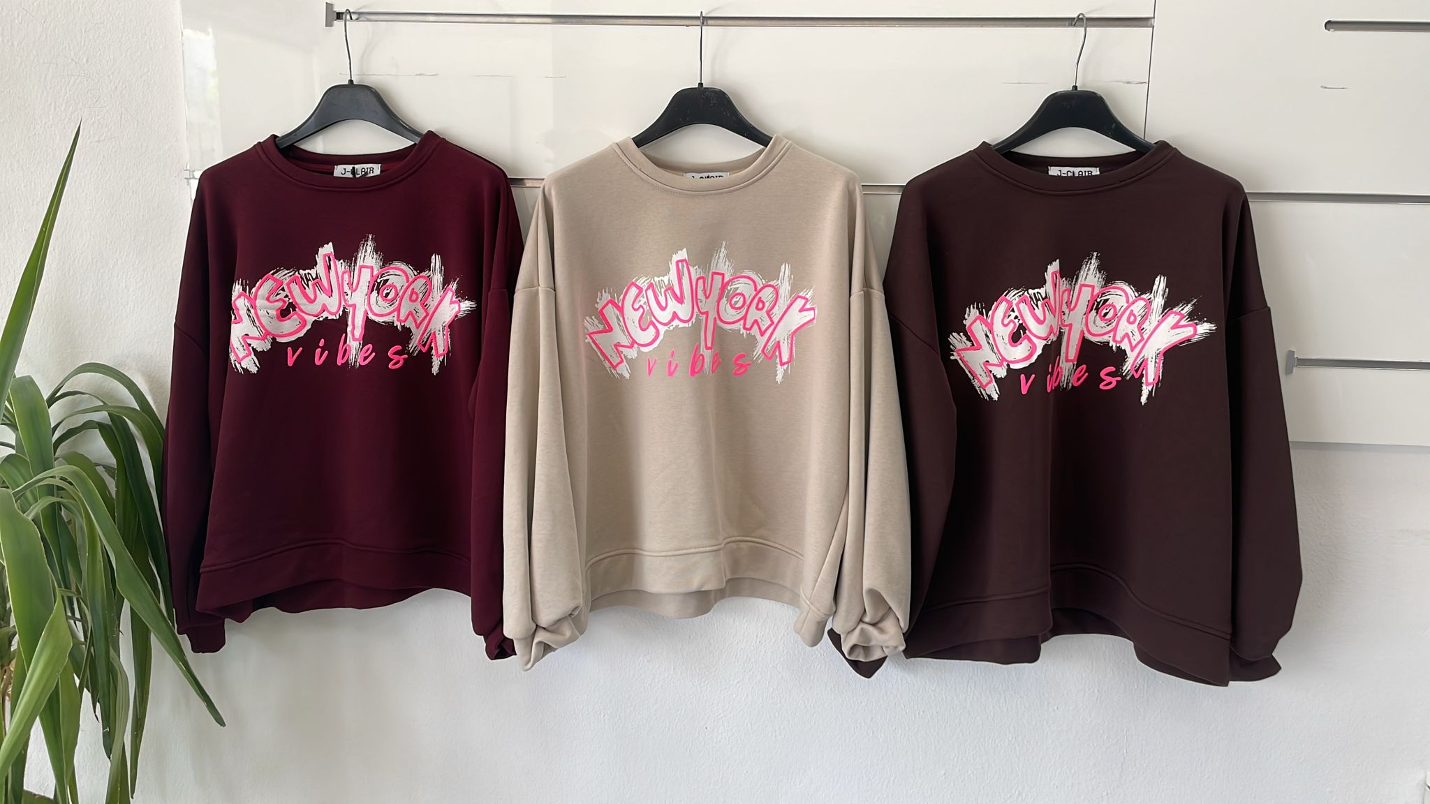 Фото Joie Clair (J-Clair)