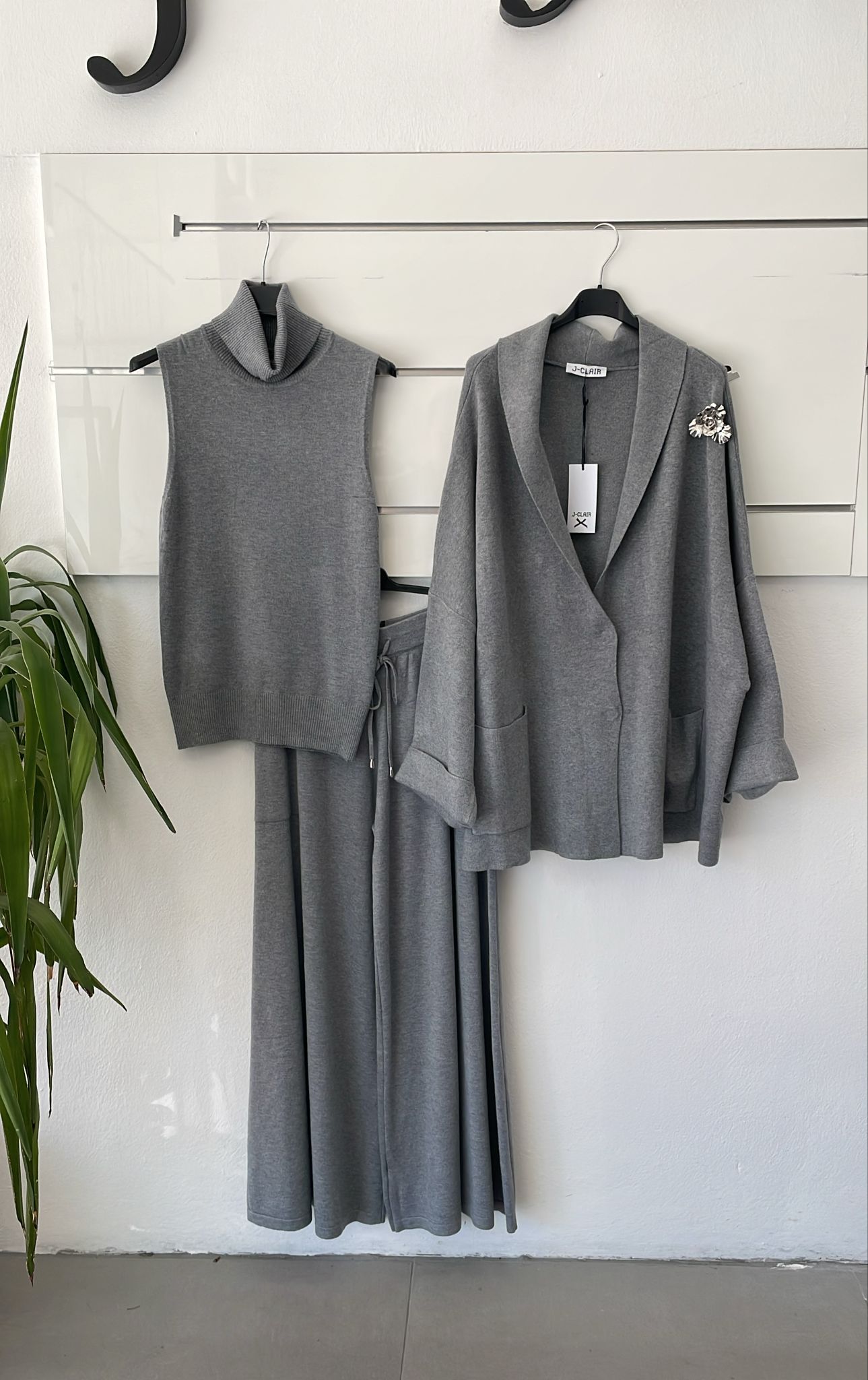 Фото Joie Clair (J-Clair)