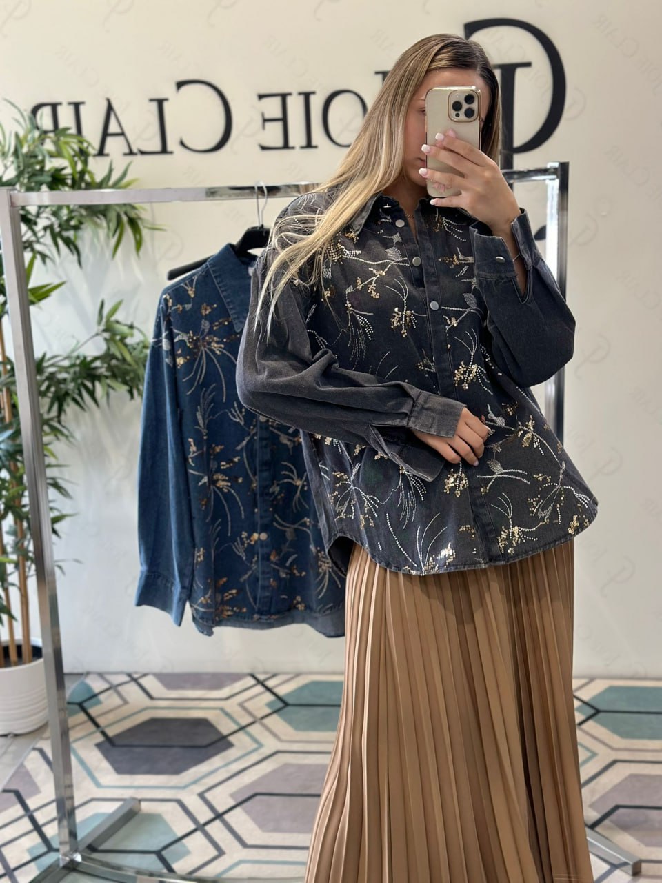 Фото Joie Clair (J-Clair)