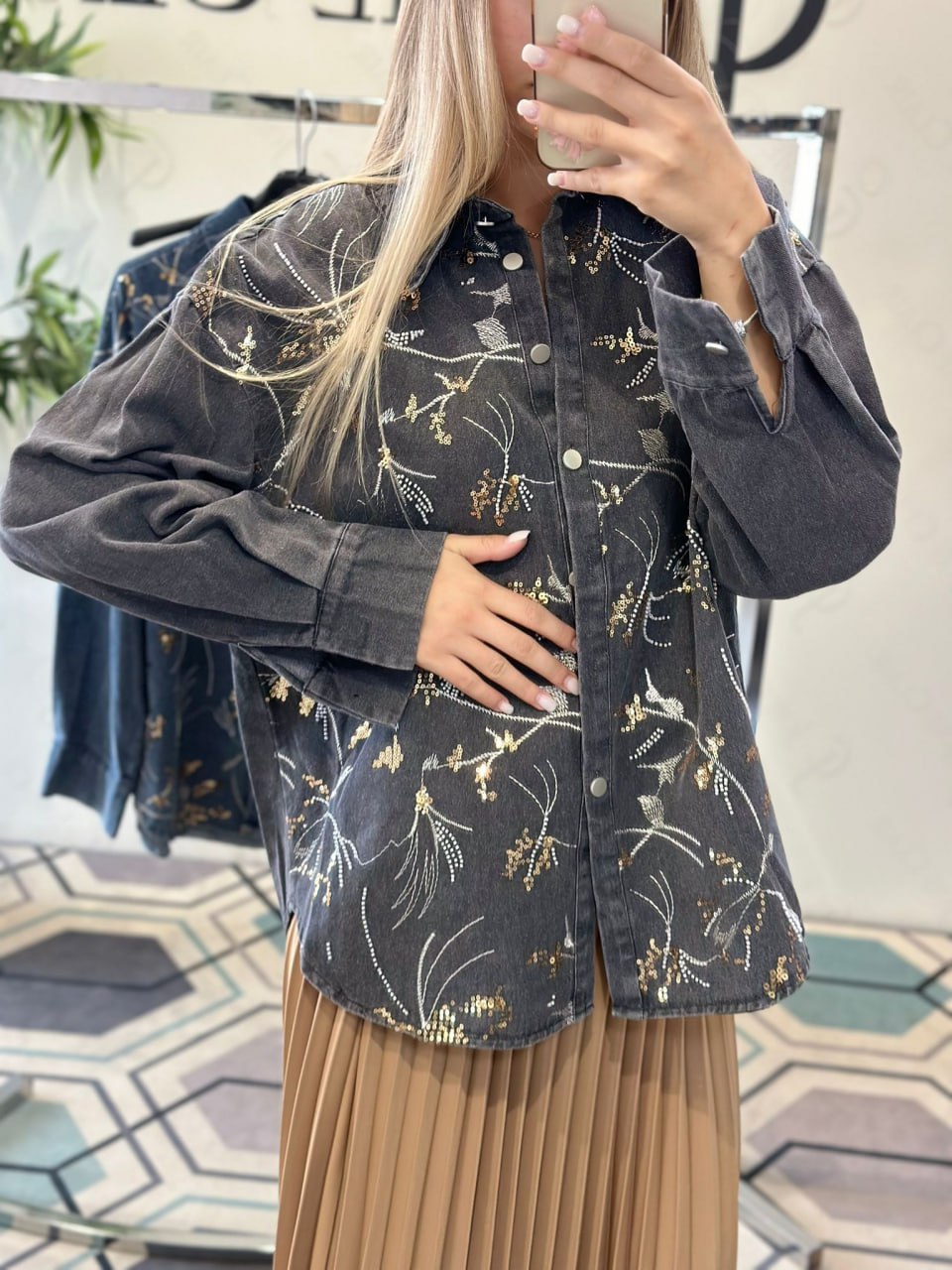 Фото Joie Clair (J-Clair)