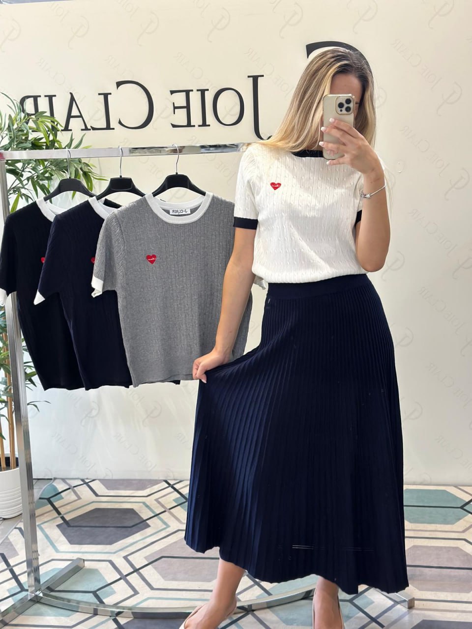 Фото Joie Clair (J-Clair)