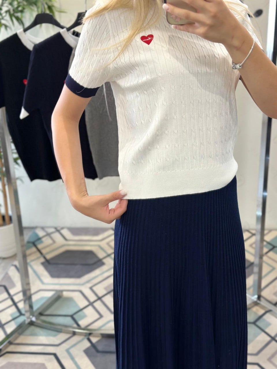 Фото Joie Clair (J-Clair)