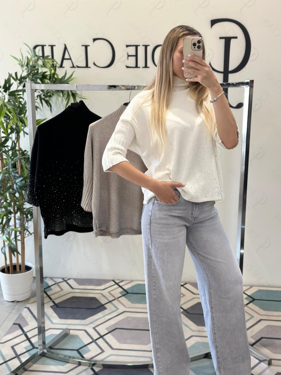 Фото Joie Clair (J-Clair)