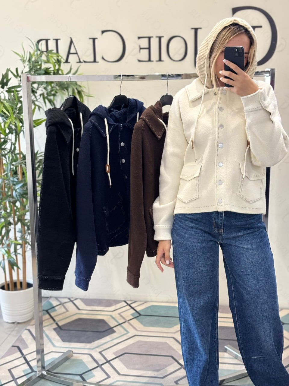 Фото Joie Clair (J-Clair)