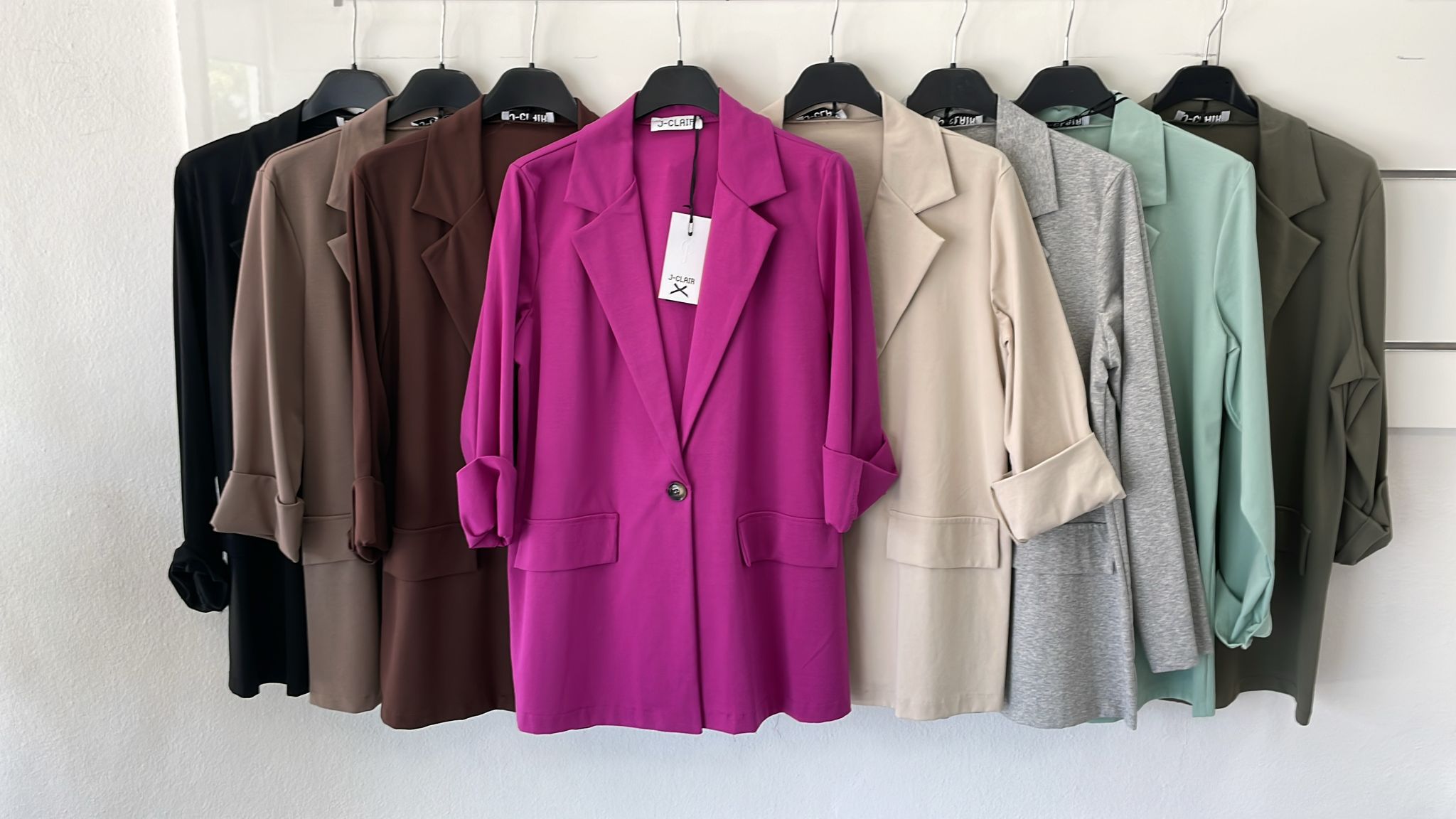 Фото Joie Clair (J-Clair)