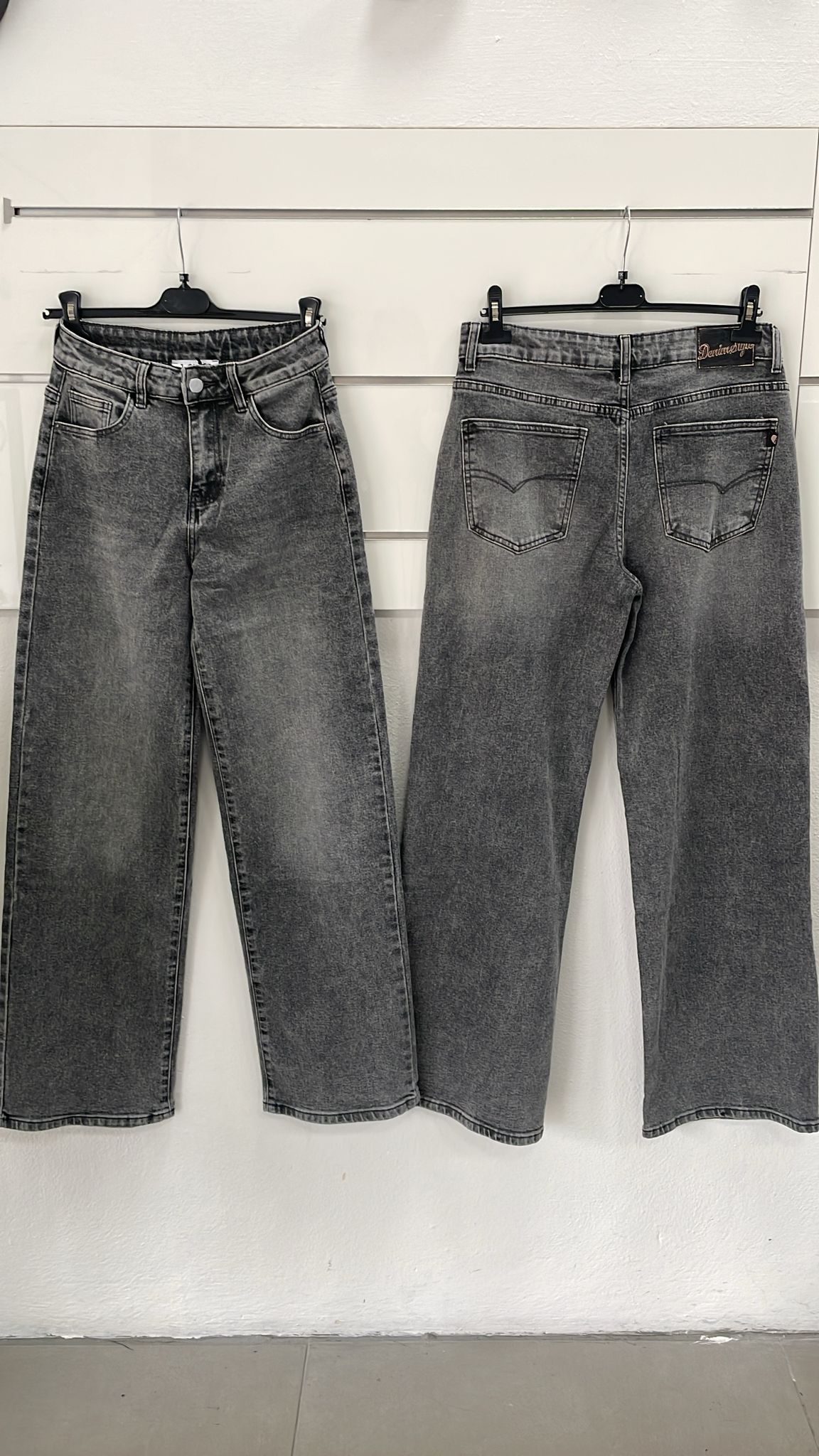 Joie Clair (J-Clair)